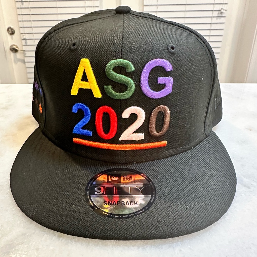 New Era 2020 NBA All-Star Game Adjustable SnapBack Hat in black